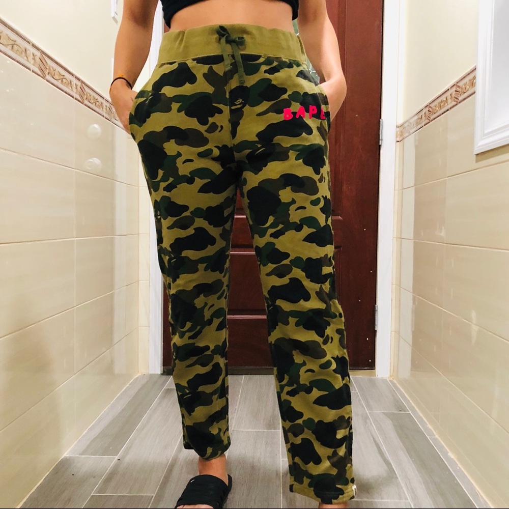 Bathing Ape BAPE x Keith Haring Camouflage Pants M